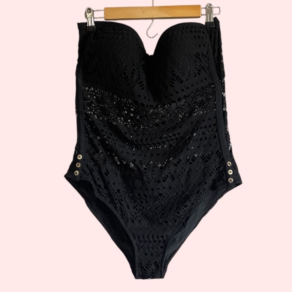 Black Lace Strapless One-Piece – Flattering & Sultry, Size XXL
